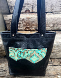 Travelin Sally Turquoise Larado